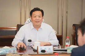 一位农民企业家的桑梓情——记奥德集团有限公司董事局主席林凡连图片