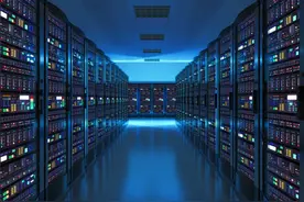 阿里机器学习领域技术大图：硬件算力图片