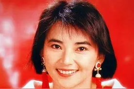 1989年，胡慧中从三楼被炸下被烧成"火人"，今现状如何？图片