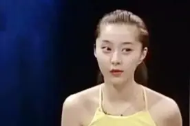 范冰冰早期出道照片，皮肤嫩到能捏出水，樱桃小嘴惹人爱图片
