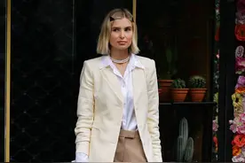 短裤穿搭不要太“没意思”，这样搭美出个性，明星都这样穿图片