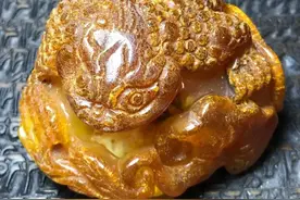 玉石雕刻之金蟾寓意图片