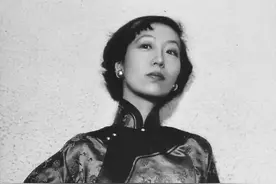 张爱玲：生命是一袭华美的袍，爬满了蚤子，蚤子有何隐喻？图片