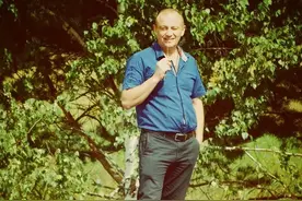 开了多年的店铺关门后，风光不再的我，生活面临底层深渊图片