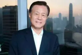 澳洲华人首富出炉：春晚献国宝，上海建地标，发家史至今神秘图片