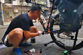 《自行车维修和保养很重要》图片