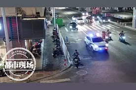 赣州：警察连续闯红灯，但是市民要为他们点赞图片
