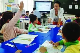 三年级过后，儿子从垫底到前三，父亲家长会发言：每天坚持做1事图片
