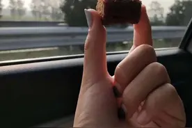 长途晕车吃什么东西最有效？我每次选这3样，屡试不爽图片