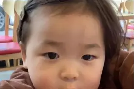 表情包：和你聊天我还不如刷视频，你说的话没一句我爱听的图片