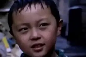 李连杰接班人谢苗，被亲妈用爱“绑架”雪藏12年，毁了前程图片