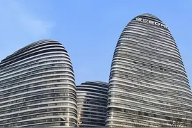 黑石30亿美元接盘SOHO中国，潘石屹清仓境内资产套现百亿港元图片