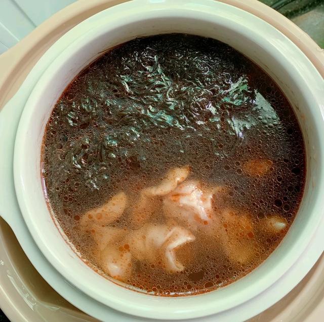 花胶炖金桔 金汤花胶炖鸡