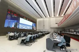 遨游天宇凯歌还！我国新一代载人飞船试验船返回舱成功着陆，试验取得圆满成功图片