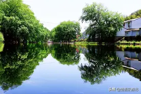 余姚这个古村美如仙境，古桥和溪水美出新高度，五一去游玩正当时图片