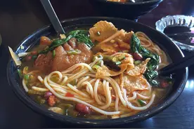希望你不会在吃螺蛳粉的时候看到这篇文章图片