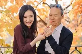 万科集团创始人王石：和相守多年发妻离婚，转身娶小30岁田朴珺图片