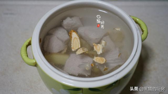 春天饮花胶汤好吗 2025年春季适合吃花胶吗