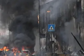 突发坠机！亿万富翁身亡图片
