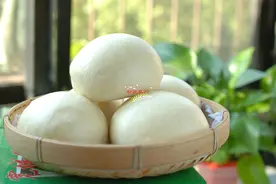 手撕奶香硬面大馒头，一层一层撕着吃太香了！学会再也不买了图片