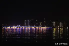 苏州东方之门图片