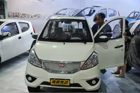 低速电动四轮车与三轮篷车，配多大的电池能跑120公里？告诉你图片