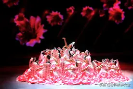 百里杜鹃，索玛花开—记百里杜鹃大型彝族音乐舞蹈诗《索玛花开》图片