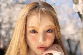 性感日本嫩模，大秀完美身材图片