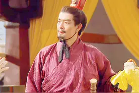 《三国演义》中，孙策用传国玉玺换了袁术3000兵马，是不是亏了？图片