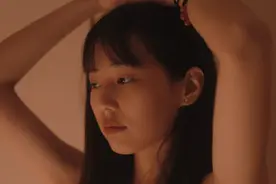 小说：这边校花向我表白，那边岳父大人逼婚：一百万彩礼不能少图片