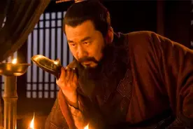 曹操65岁，曹丕39岁，曹叡35岁，曹家人的寿命为何一代比一代短？图片