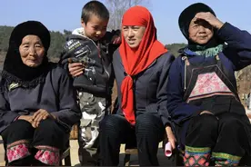 小脚女人的苦与痛，缠足的来历图片