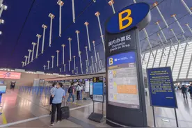 值机不用费心找柜台啦！乘坐东航国内航班，知道去的城市的首字母就行图片