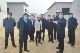 李逢春考察对接兰州新区搬迁安置工作图片