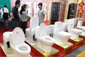 马桶销售：马桶，别买太贵的，选对这几个方面，买500元的就够用图片