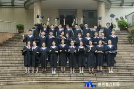 毕业纪念册丨二十九中致远初中初三（7）班的最美年华，请查收图片