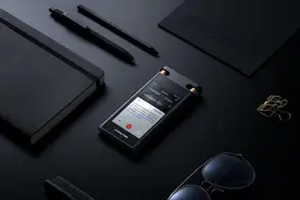 讯飞推三款录音笔和一款无线蓝牙耳机，主打录音转文字图片