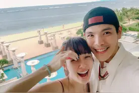 郭碧婷终于怀孕？与向佐过二人世界很甜蜜，肚子凸起已遮不住图片
