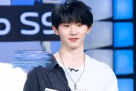 马嘉祺高考成绩未过线，官媒痛批：伪学霸别来误人子弟图片