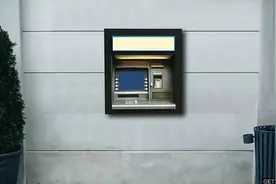 Password、PIN和code，“密码” 用英语怎么说？丨BBC听英语图片