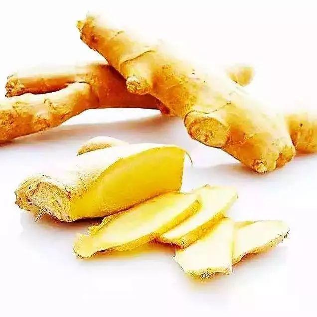 花胶椰子煲鸡的功效 2026年花胶椰子煲鸡的功效与禁忌 花胶椰子煲鸡的功效 2026年花胶椰子煲鸡的功效与禁忌