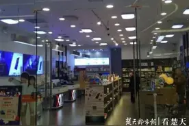 保修期内修电脑缘何也要收钱，店方解释：收的是保养费，不属保修范围图片