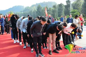 伟人故里致初心 共话信仰践使命——清华大学马克思主义学院青年党员赴湖南韶山开展“不忘初心、牢记使命”主题教育系列活动图片