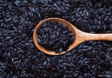 肾虚，保温杯里泡枸杞？中医专家推荐5种食物补肾益气，效果显著