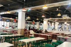 99秒丨打卡德州高校“网红”食堂！港式设计可容纳千人，夜宵能到22点图片