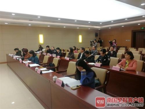 卖淫女被打死牵出“背后靠山”一派出所所长被查