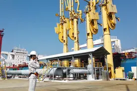 坚守！为了中缅油气管道的安全平稳运行视频封面