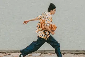 我希望的山系穿搭是轻松实用又愉快的，而非过于形式主义化图片