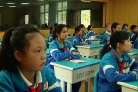贵州兴义：“开学第一课”从国防教育开始视频封面