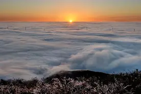 央视推荐的湖南极美小高原——苏宝顶图片